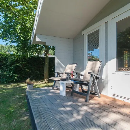 Charming Holiday In Amidst Nature Hébergement de vacances *