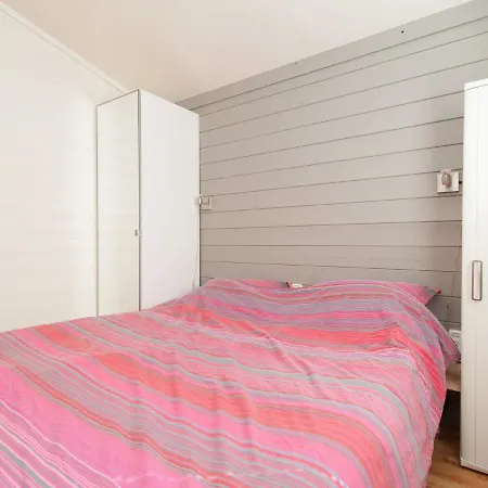 Charming Holiday In Amidst Nature Hébergement de vacances Warmenhuizen