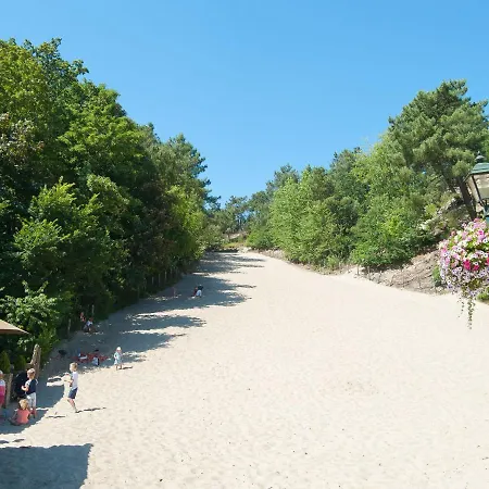 Charming Holiday In Amidst Nature Warmenhuizen